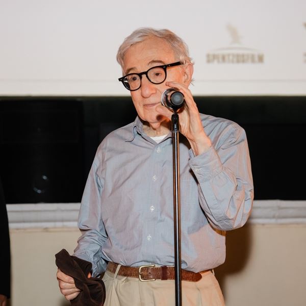 Στην πρεμιέρα του Coup de Chance του Woody Allen