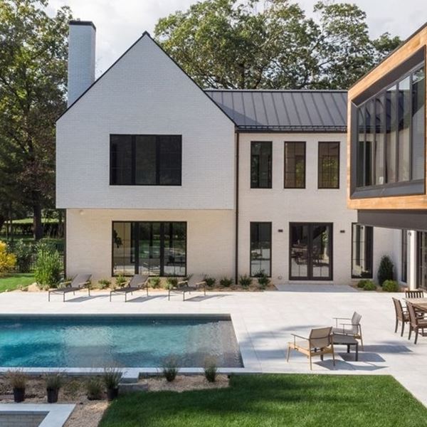 Μια ματιά στο πολυτελές Airbnb του 'Ασε τον Κόσμο Πίσω' στο Netflix