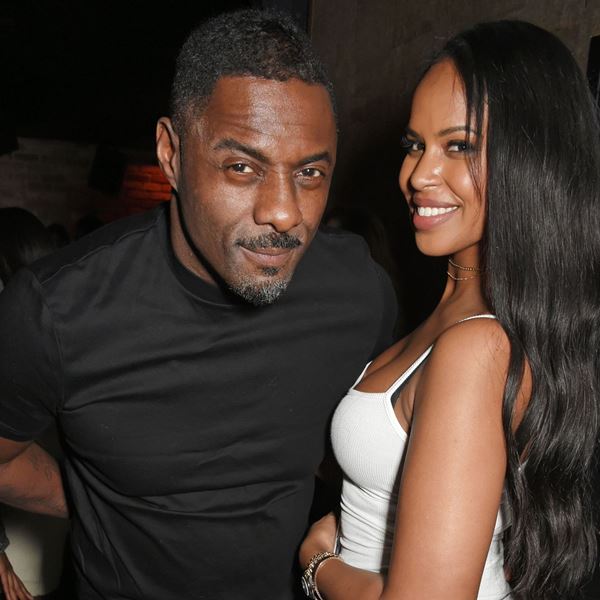 Πώς να κάνεις πρόταση γάμου σαν τον Idris Elba