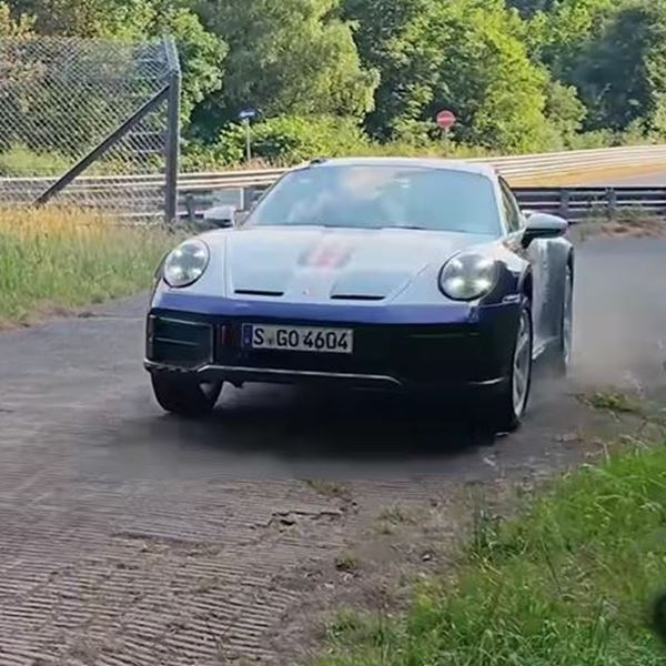 H Porsche 911 Dakar "κόβει δρόμο" στο Nurburgring