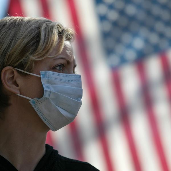 Νέα έρευνα επιβεβαιώνει το χειρότερο σενάριο για την πανδημία στις ΗΠΑ