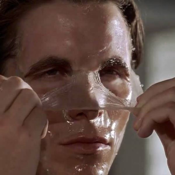 Τι είναι το slugging, η ενυδατική μέθοδος που κάνει θραύση στο TikTok