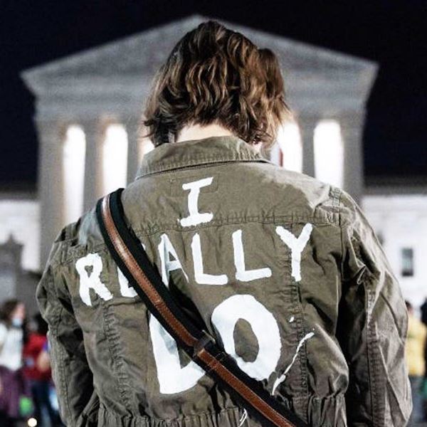 Τι ακριβώς συμβαίνει με τις αμβλώσεις στις ΗΠΑ