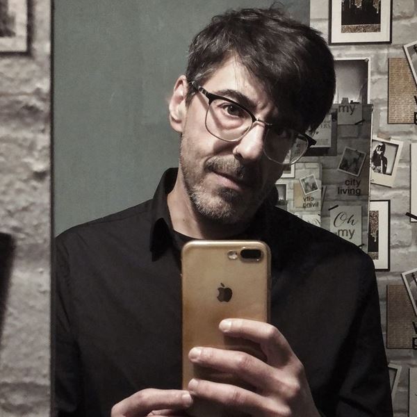 Πέθανε ο ηθοποιός Κώστας Χατζόγλου-ήταν πατέρας του Μιθριδάτη