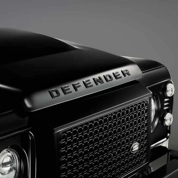 Θα λατρέψεις αυτό το κλασικό Defender σε στυλ Octa