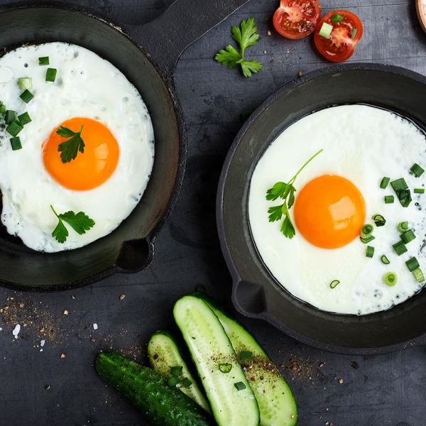 Γιατί αν τρως κάθε πρωί αυγά θα κρατήσεις τα μαλλιά σου στη θέση τους