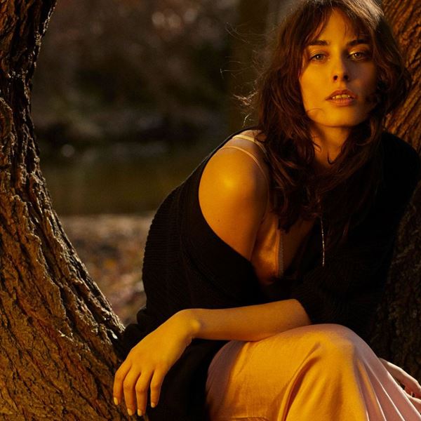 Η εύθραυστη ομορφιά της Sophie Auster