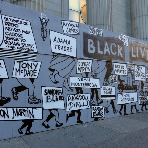 Κάτι αλλάζει στις ΗΠΑ μετά τη δολοφονία του George Floyd