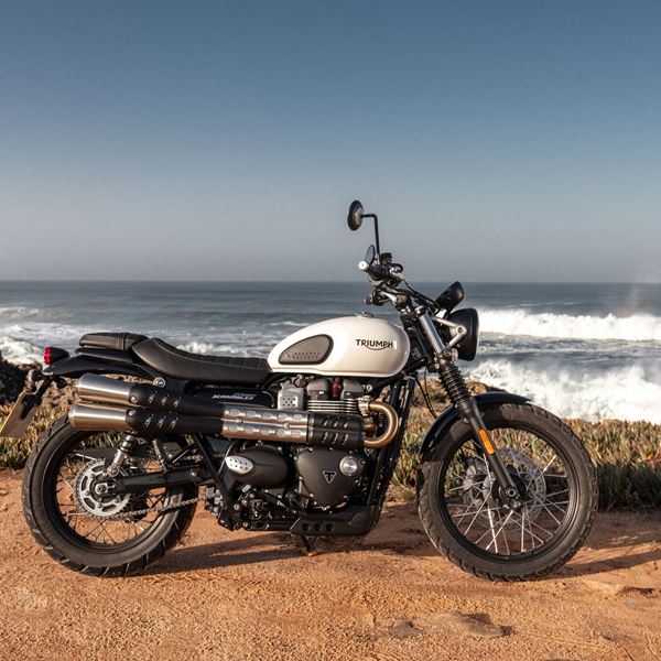 Οι δύο νέες μοτοσυκλέτες της Triumph απαιτούν αποκλειστικότητα