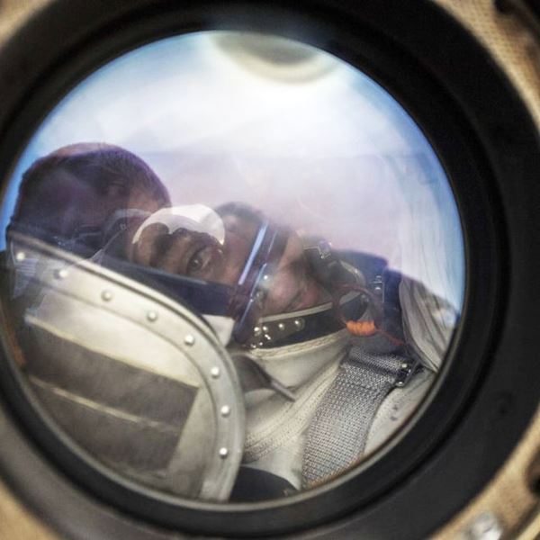 Πώς είναι να κάνεις σεξ στο διάστημα