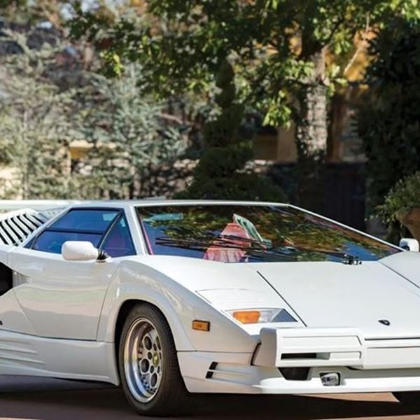 Η απίθανη Lamborghini Countach του Λύκου της Wall Street
