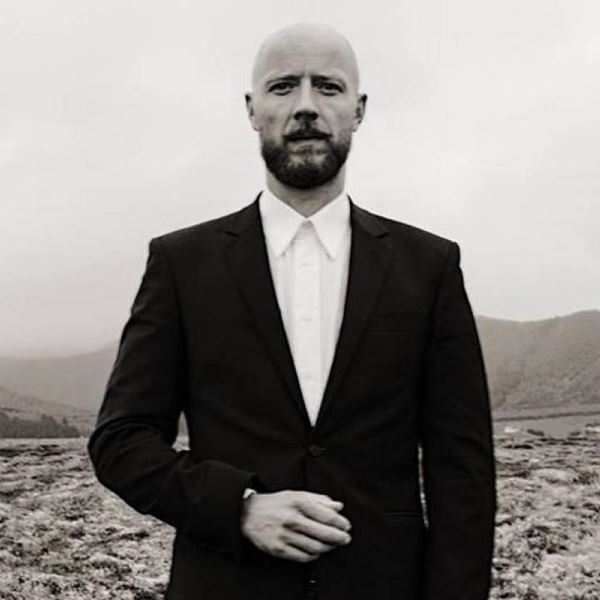 Η μεγάλη των Madrugada επιστροφή