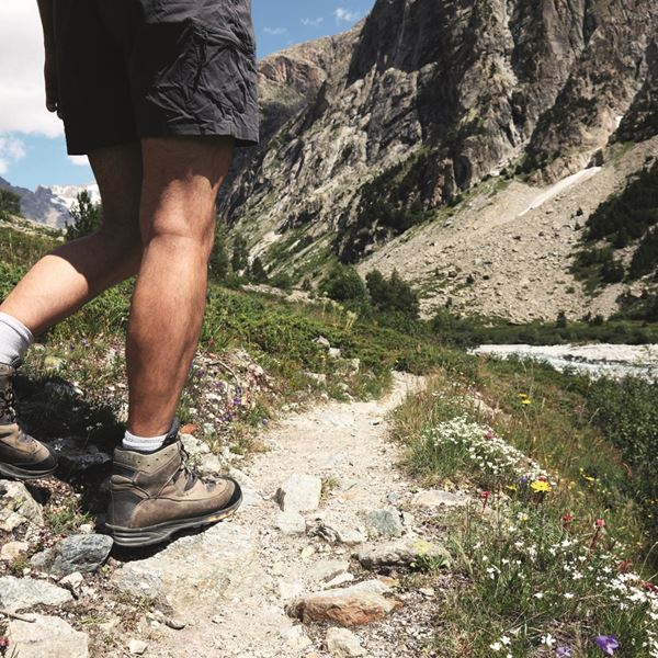 Η πιο ανώδυνη θεραπεία φλεβικής ανεπάρκειας σήµερα