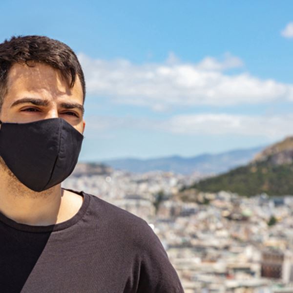 Κορονοϊός: Λιγότερα τα κρούσματα αλλά ακόμα πάνω από 3.000