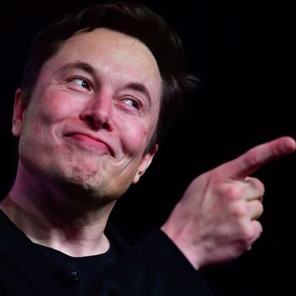 Ο Elon Musk έχει τη λύση ακόμη και για το τέλος του κόσμου