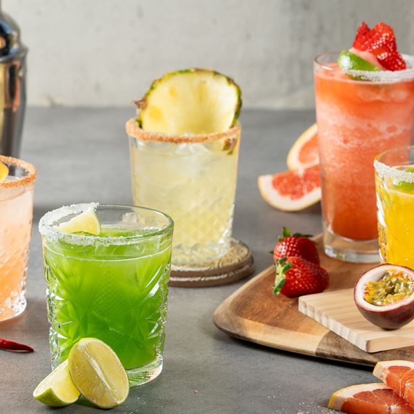 ΤGI Fridays™ + Μάιος = Margarita MAYnia