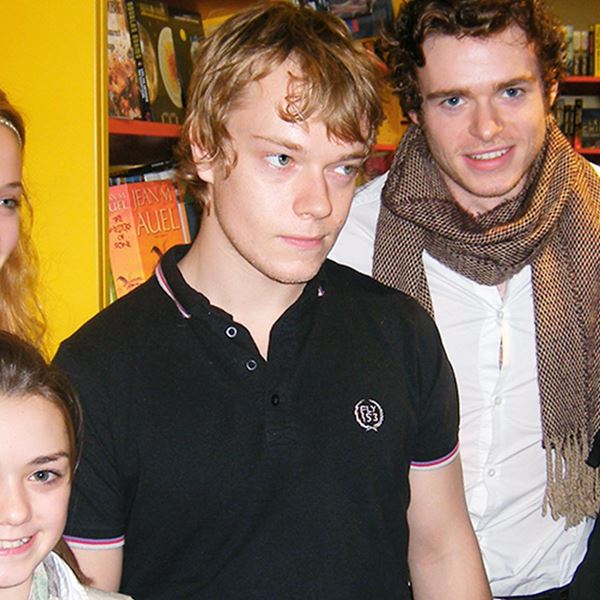 Οι Starks με τον George RR Martin το 2009