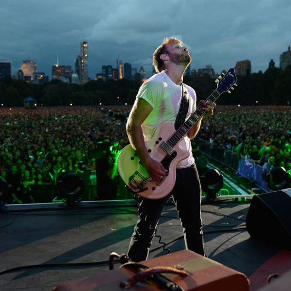 O Dan Auerbach των Black Keys τώρα και σκηνοθέτης