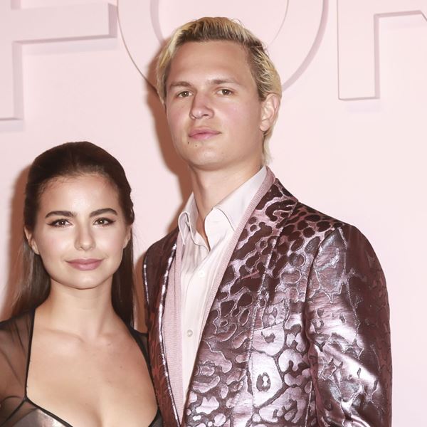 Από πότε το black tie δεν είναι black;