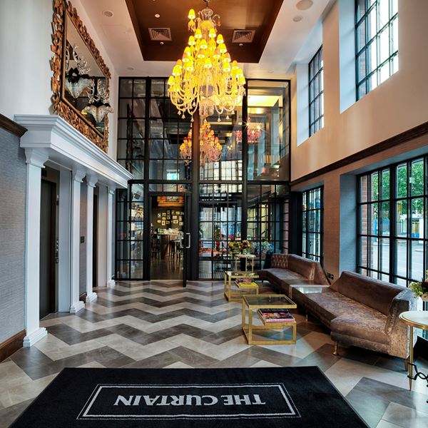 Αυτό το ξενοδοχείο του ανατολικού Λονδίνου είναι μάλλον το πιο cool μέρος για να μείνεις