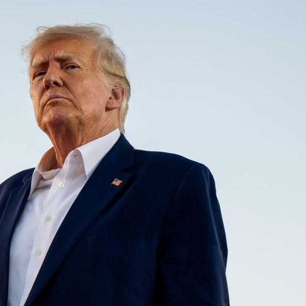 Ο Donald Trump υποστηρίζει πως αν κερδίσει η Kamala Harris, θα γίνει ο Γ' Παγκόσμιος Πόλεμος