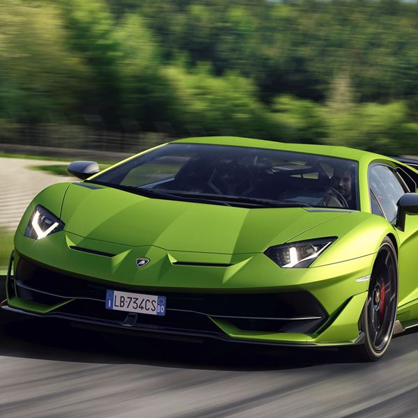 Η SVJ είναι η πιο γρήγορη εκδοχή της Lamborghini Aventador