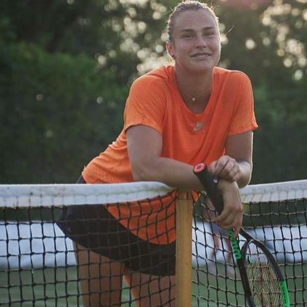 Μία topless φωτογράφιση για την Aryna Sabalenka
