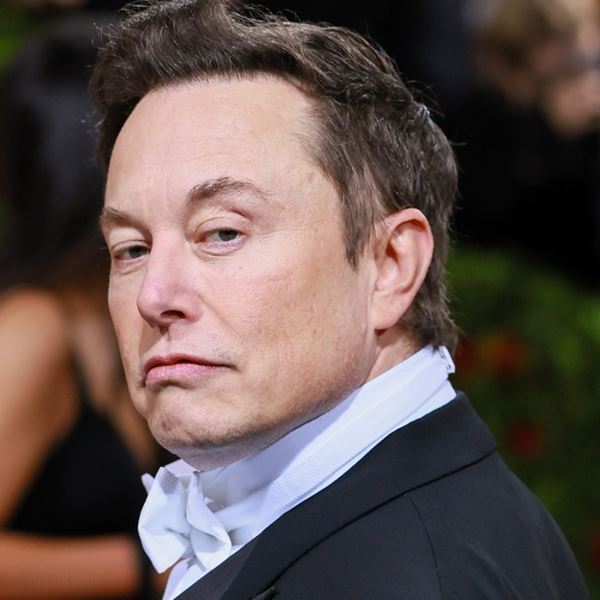 Ο Elon Musk στο εξής στηρίζει τους Ρεπουμπλικανούς