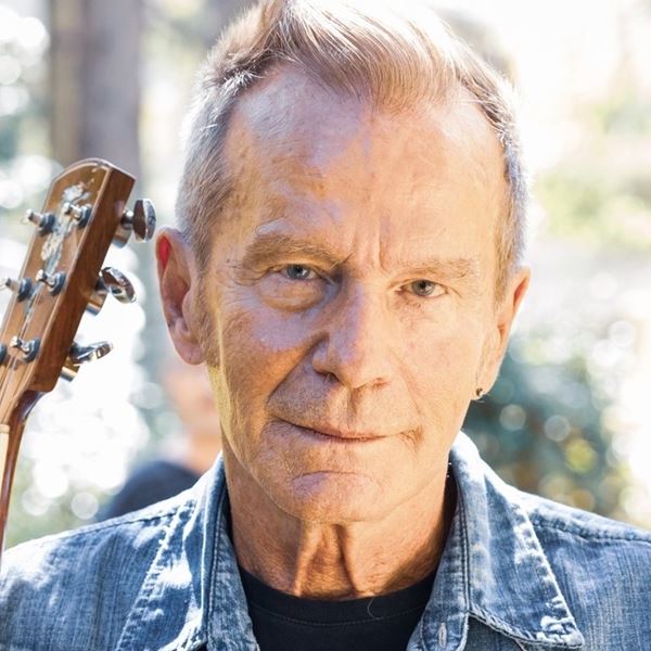 Μία "Πέτρα Που Κυλάει" για τον Βαγγέλη Γερμανό