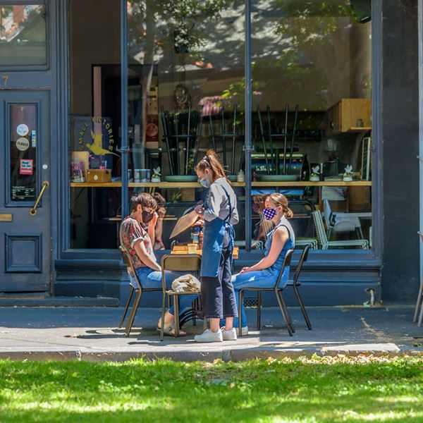 Όλα όσα αλλάζουν στο σχεδιασμό για τον υποχρεωτικό εμβολιασμό λόγω μετάλλαξης Δέλτα