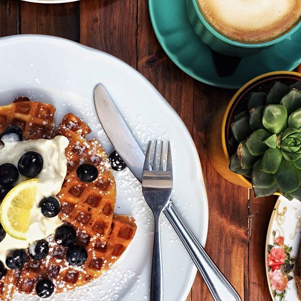 Τα μέρη της Αθήνας που έχουν αναγάγει το brunch σε τέχνη