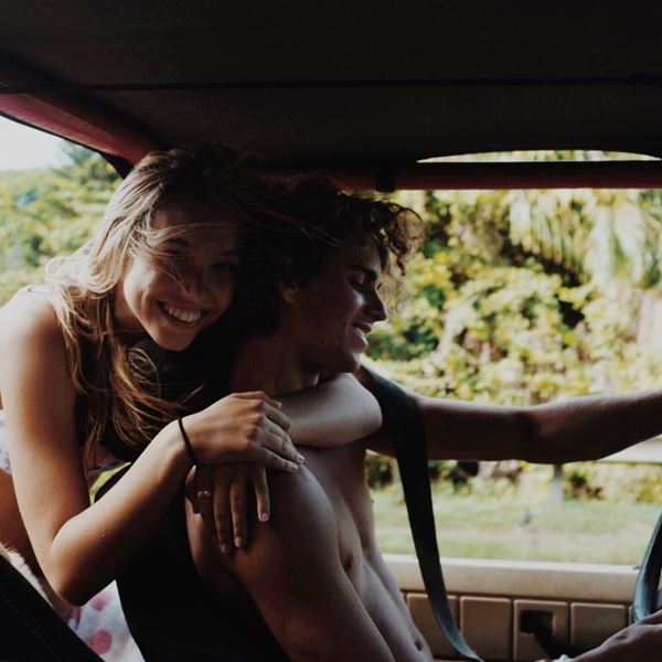 Μερικοί πολύ καλοί λόγοι για να πηγαίνεις πιο συχνά διακοπές μαζί της