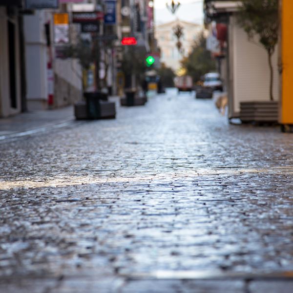 To κυβερνητικό σχέδιο για lockdown και εστίαση