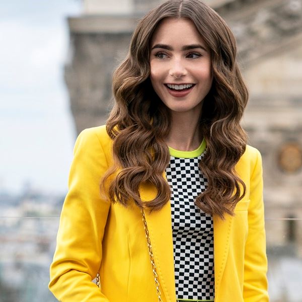 Όλα όσα δε γνωρίζαμε για τη Lily Collins