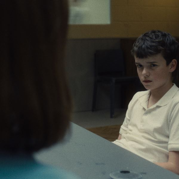 Παιδοψυχολόγος αποκαλύπτει τα κρυφά νοήματα στο Adolescence