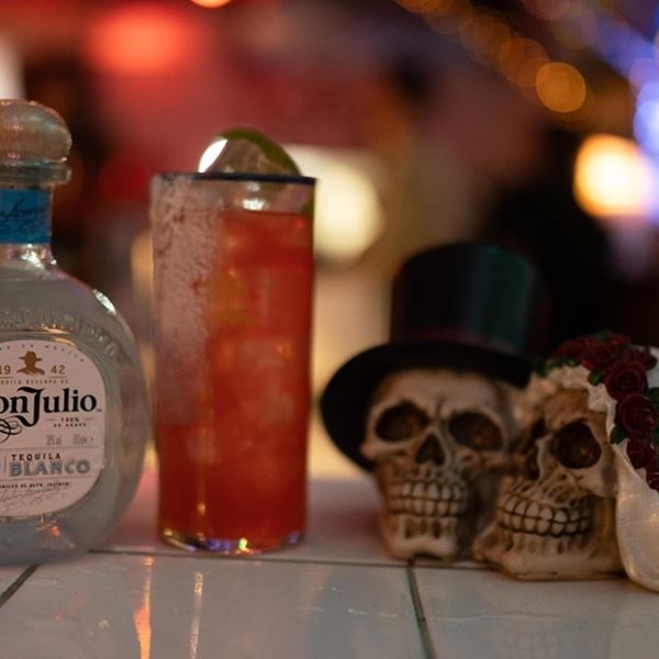 Dia de los Muertos | Μία ξέφρενη βραδιά με μεξικάνικο ταπεραμέντο παρέα με τη Don Julio tequila