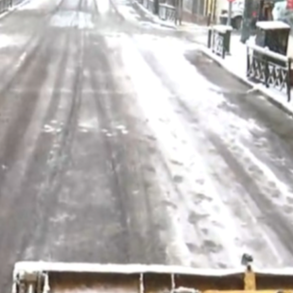 Η Μήδεια έφερε εκχιονιστικά μέχρι και στο Κολωνάκι