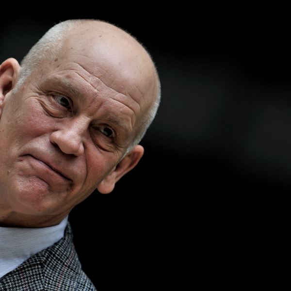 John Malkovich και Jonathan Rhys Meyers παλεύουν να σωθούν από μία πανδημία