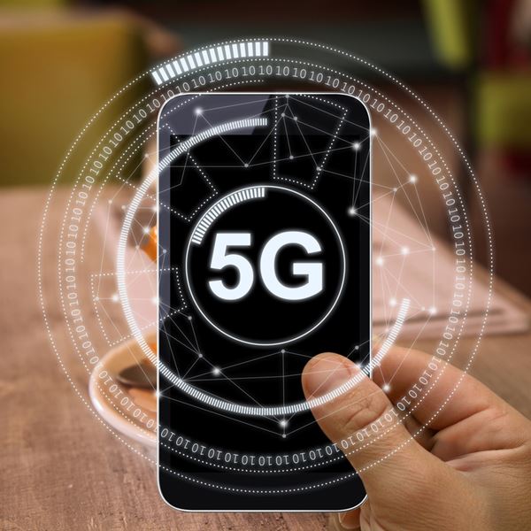 Οι Έλληνες λένε 'Ναι' στο 5G αλλά με επιφυλακτικότητα