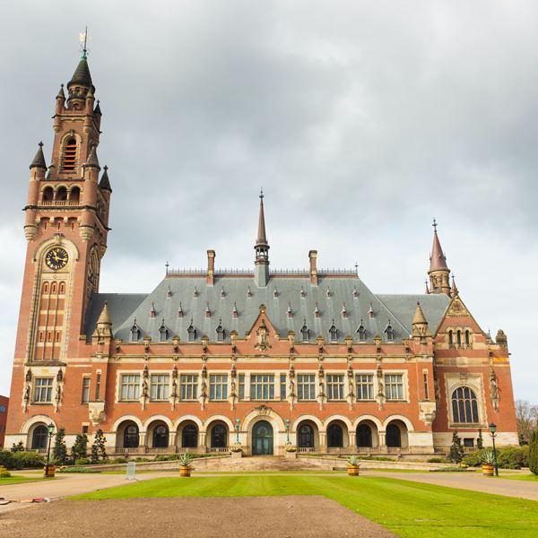 Στο Διεθνές Δικαστήριο της Χάγης το ζήτημα των θαλασσίων ζωνών Ελλάδας και Αλβανίας