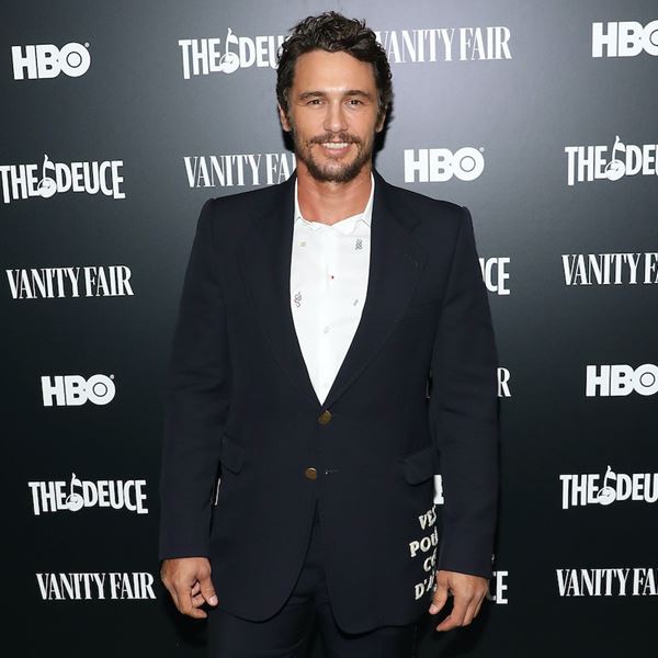 Ο James Franco οργώνει την Ελλάδα με τη σύντροφό του