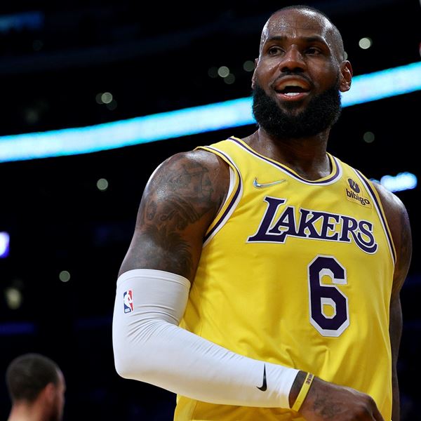 Οι δισεκατομμυριούχοι του Twitter με τους περισσότερους ακόλουθους