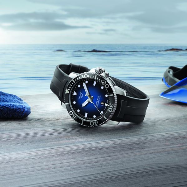 Αυτό είναι το πιο κομψό ρολόι για σένα που αγαπάς τα θαλάσσια σπορ