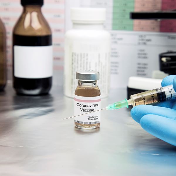 Ξεκινά η διανομή των εμβολίων Covid-19 της Moderna στην Ευρώπη