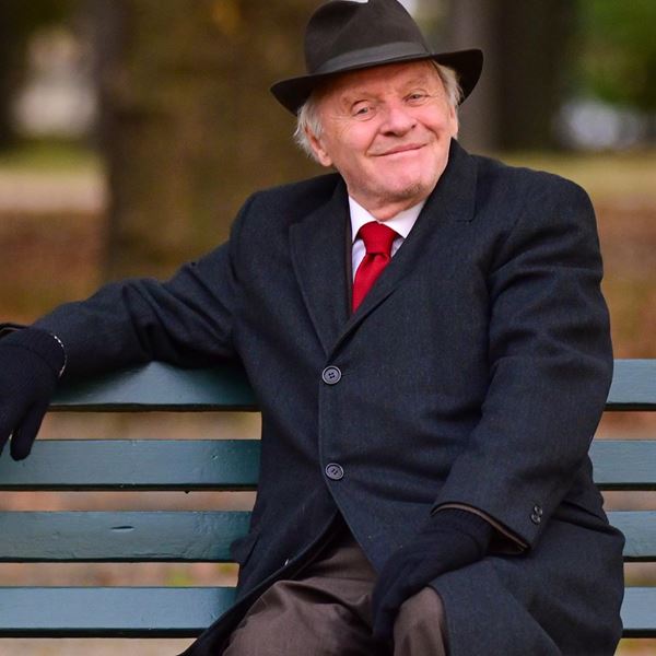 Ο Anthony Hopkins τώρα και μοντέλο