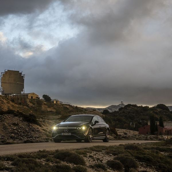 Mercedes EQS 580, η ηλεκτρική ναυαρχίδα της νέας εποχής