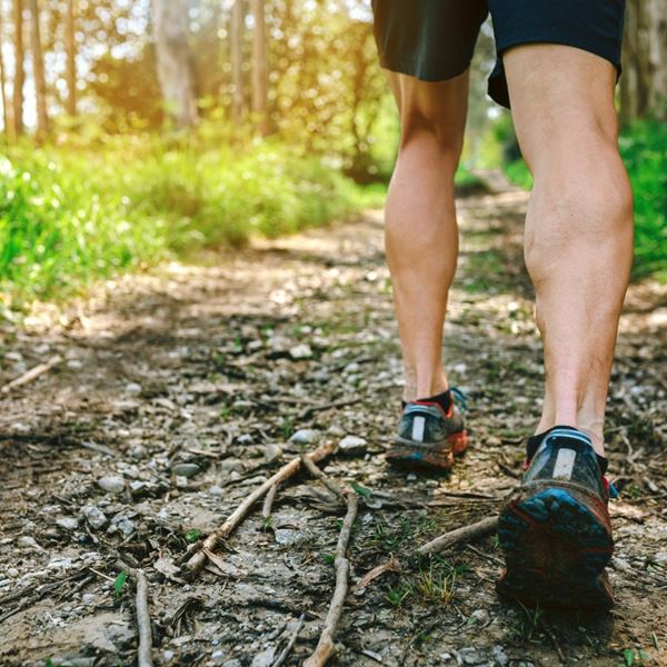 Εσύ ξέρεις τα οφέλη του να περπατάς ανάποδα;