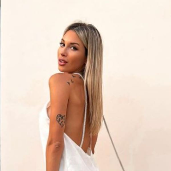 Μια ματιά στο Instagram της Agustina Gandolfo