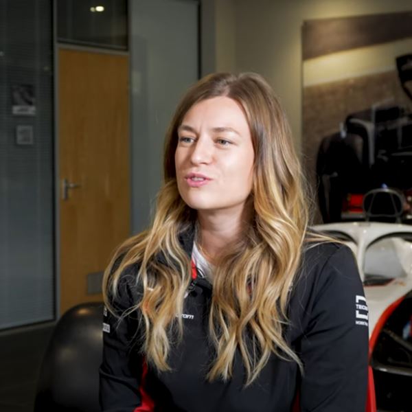 Laura Mueller: Αυτή είναι η πρώτη γυναίκα επικεφαλής μηχανικός στην F1
