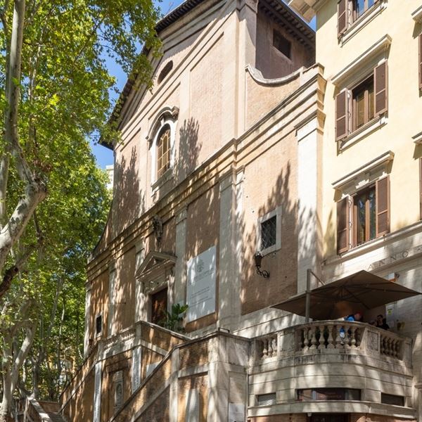 Υπάρχει εκκλησία που οι τοίχοι είναι φτιαγμένοι από ανθρώπινα οστά